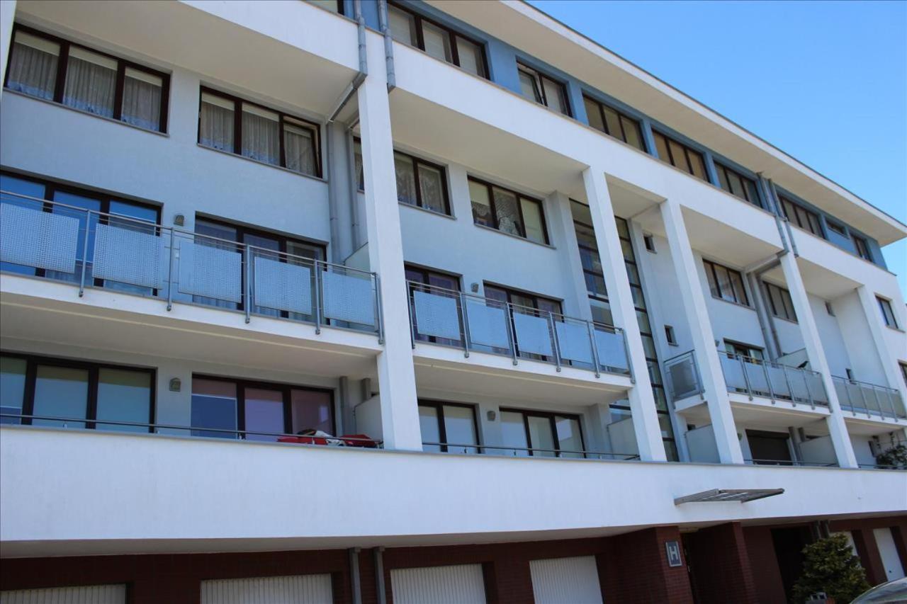 Apartament Sloneczny Wylotowa コウォブジェク エクステリア 写真
