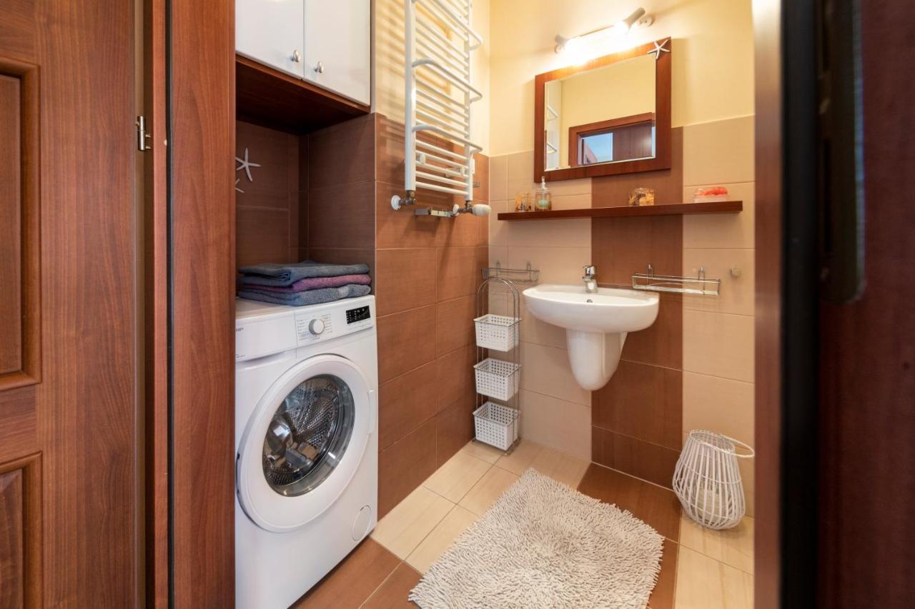 Apartament Sloneczny Wylotowa コウォブジェク エクステリア 写真